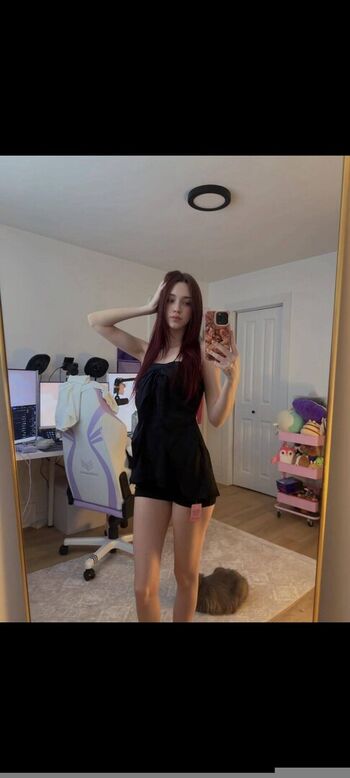 Bunnygirlbree  page leaked private photo uncensored HD quality