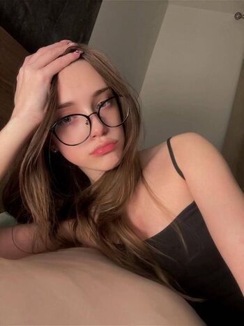 Bunnygirlbree  page leaked private photo uncensored HD quality