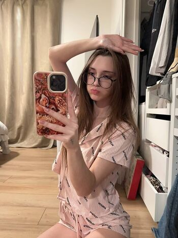 Bunnygirlbree  page leaked private photo uncensored HD quality