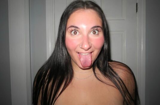 Bustybri leaked private photo uncensored HD quality