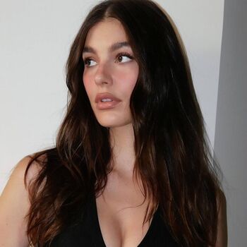 Camila morrone page leaked private photo uncensored HD quality