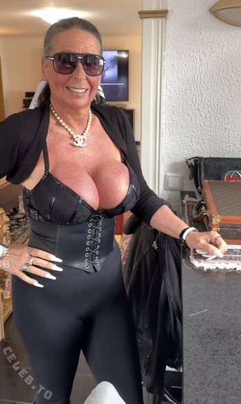 Carla lagerfeld leaked private photo uncensored HD quality