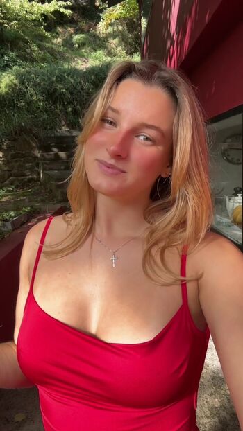 Carlyjane official page leaked private photo uncensored HD quality