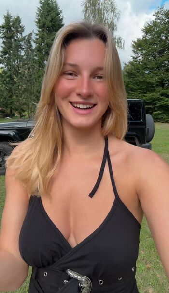 Carlyjane official leaked private photo uncensored HD quality