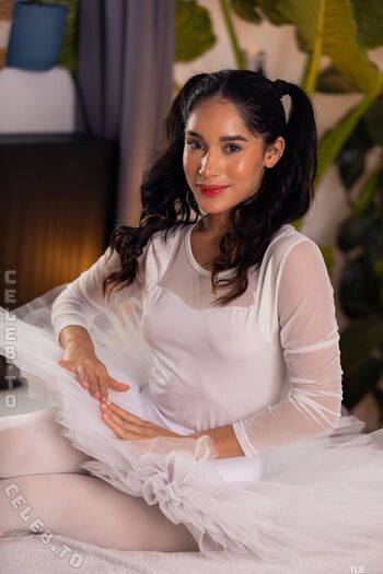 Carolina guerrero page leaked private photo uncensored HD quality