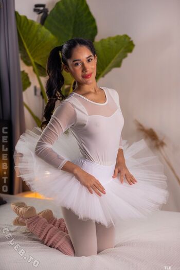 Carolina guerrero page leaked private photo uncensored HD quality