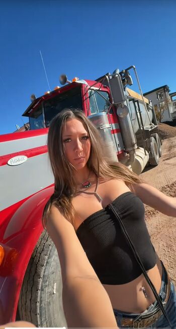 Cass hanson leaked private photo uncensored HD quality