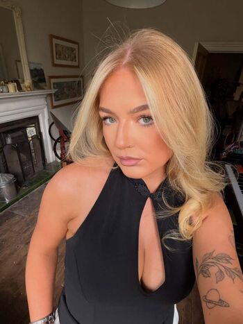 Cassiedavidsonx leaked private photo uncensored HD quality