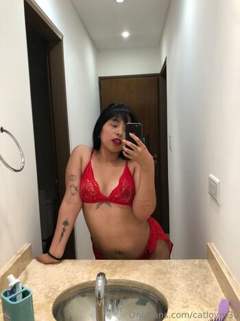 Catlover leaked private photo uncensored HD quality