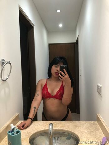 Catlover leaked private photo uncensored HD quality