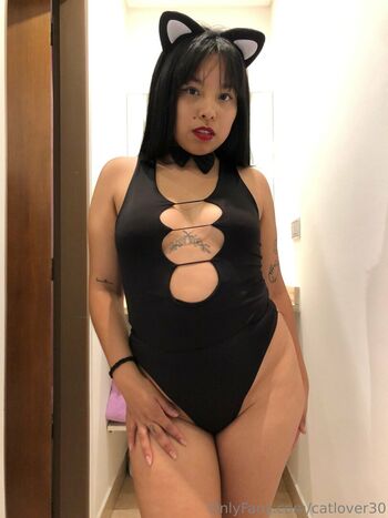 Catlover leaked private photo uncensored HD quality