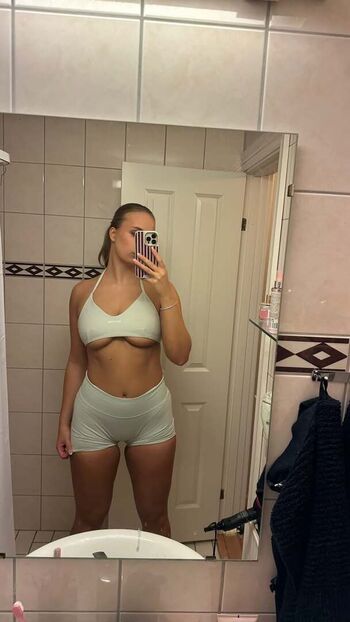 Cecilie hoyer leaked private photo uncensored HD quality