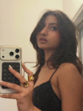 Chandni solanki page leaked private photo uncensored HD quality