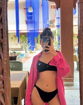 Chandni solanki page leaked private photo uncensored HD quality
