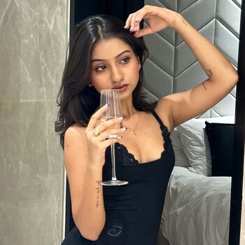 Chandni solanki page leaked private photo uncensored HD quality