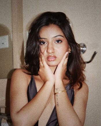 Chandni solanki leaked private photo uncensored HD quality