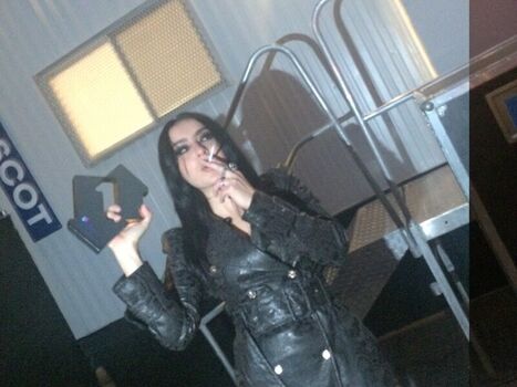 Charli xcx  page leaked private photo uncensored HD quality