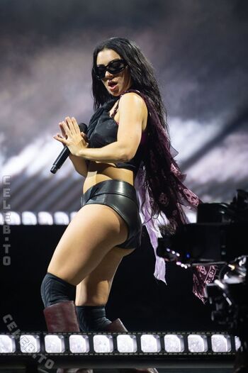 Charli xcx page leaked private photo uncensored HD quality