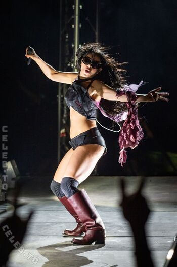 Charli xcx page leaked private photo uncensored HD quality