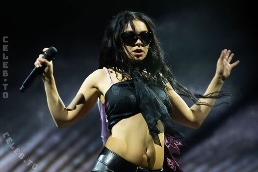 Charli xcx page leaked private photo uncensored HD quality