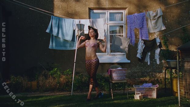 Charli xcx page leaked private photo uncensored HD quality