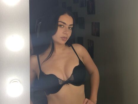 Charli xcx page leaked private photo uncensored HD quality