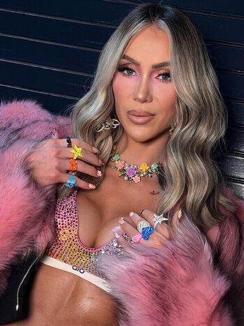 Charlotte flair leaked private photo uncensored HD quality
