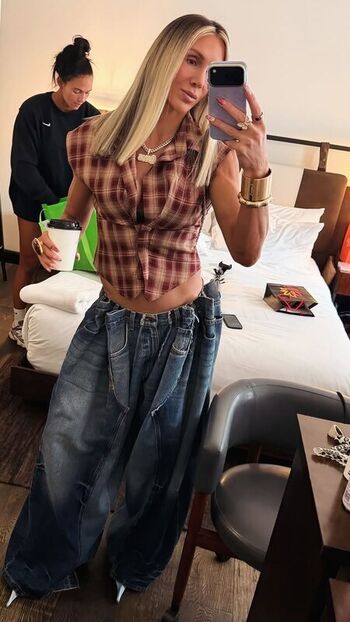 Charlotte flair leaked private photo uncensored HD quality