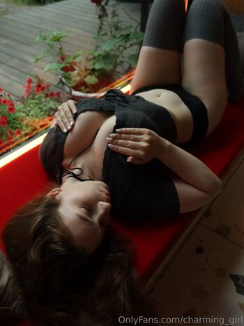 Charming girl leaked private photo uncensored HD quality