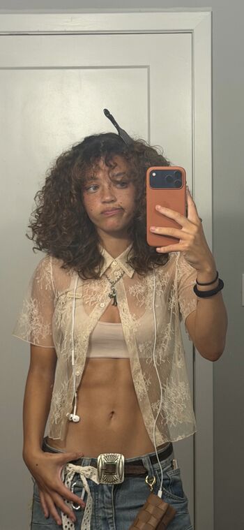 Clara west page leaked private photo uncensored HD quality