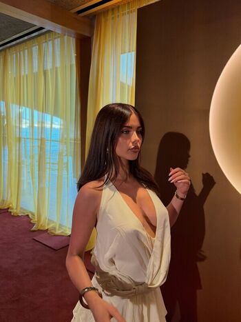 Clarissa bea page leaked private photo uncensored HD quality
