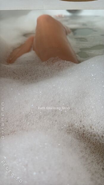 Clarissa bea page leaked private photo uncensored HD quality