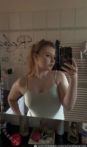 Crazyfreya leaked private photo uncensored HD quality
