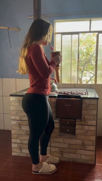 Curvy goddesses page leaked private photo uncensored HD quality