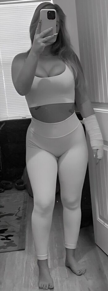 Curvy goddesses page leaked private photo uncensored HD quality