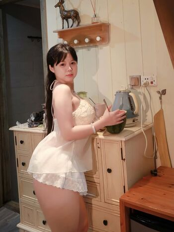 Curvy goddesses leaked private photo uncensored HD quality