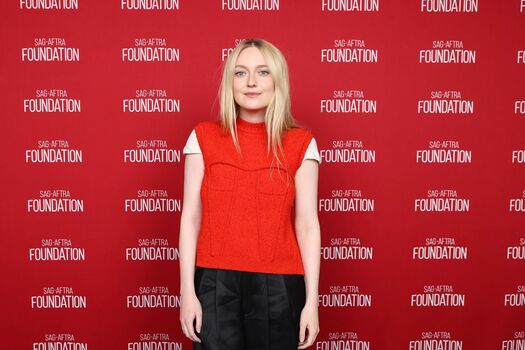Dakota fanning page leaked private photo uncensored HD quality