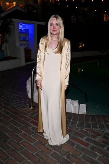 Dakota fanning leaked private photo uncensored HD quality