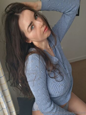 Danielleksharp  page leaked private photo uncensored HD quality