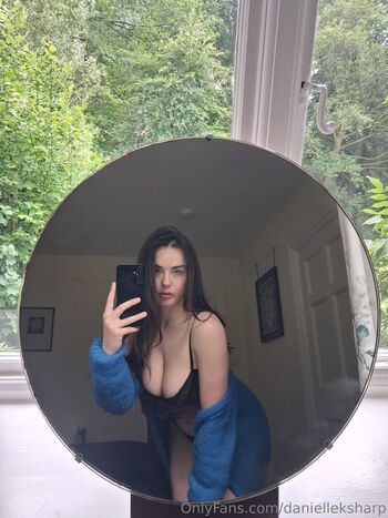 Danielleksharp  page leaked private photo uncensored HD quality