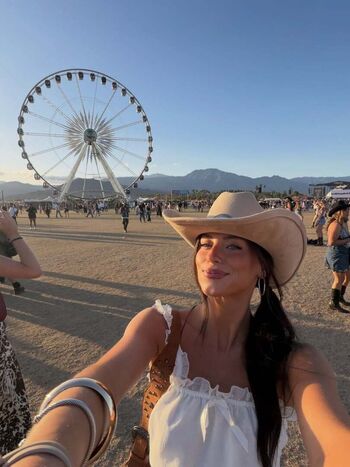 Davis sisters leaked private photo uncensored HD quality