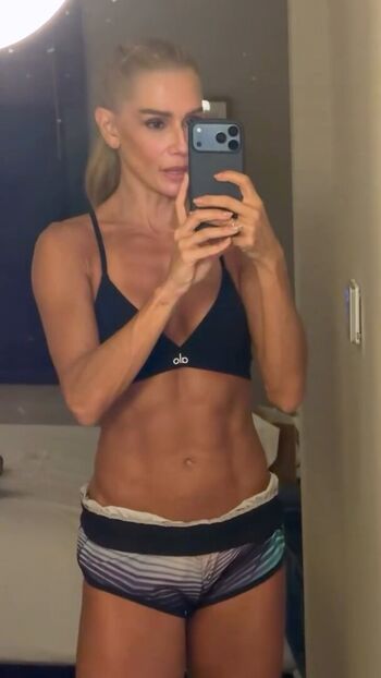 Deborah secco  page leaked private photo uncensored HD quality