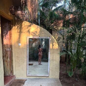 Delilah saxena page leaked private photo uncensored HD quality