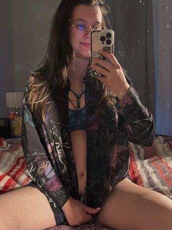Delimbre leaked private photo uncensored HD quality