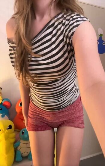Diddly asmr leaked private photo uncensored HD quality