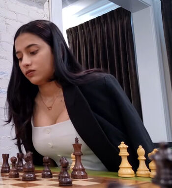 Divya deshmukh leaked private photo uncensored HD quality