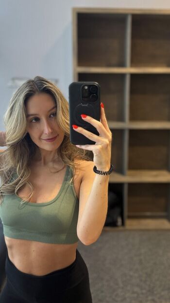 Djmissshelton leaked private photo uncensored HD quality