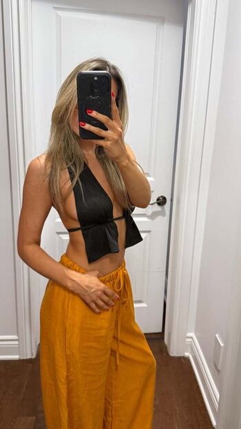 Djmissshelton leaked private photo uncensored HD quality