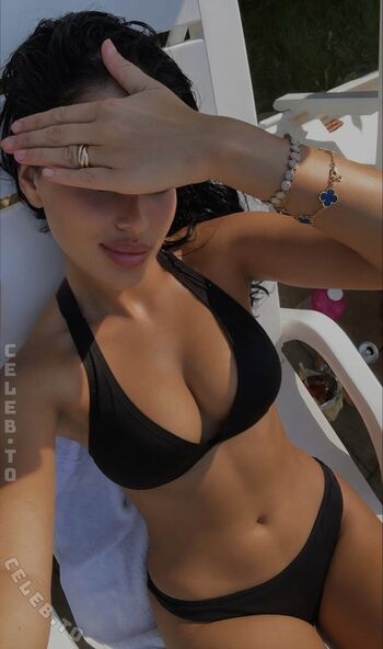 Doloryva leaked private photo uncensored HD quality