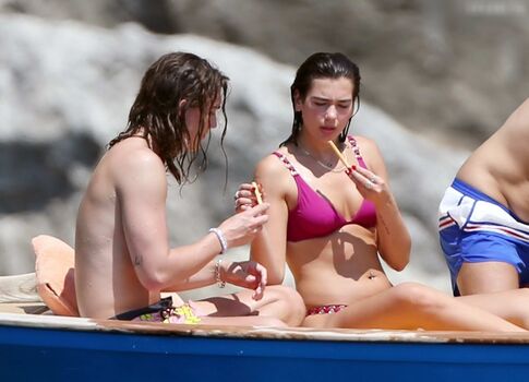 Dua lipa leaked private photo uncensored HD quality